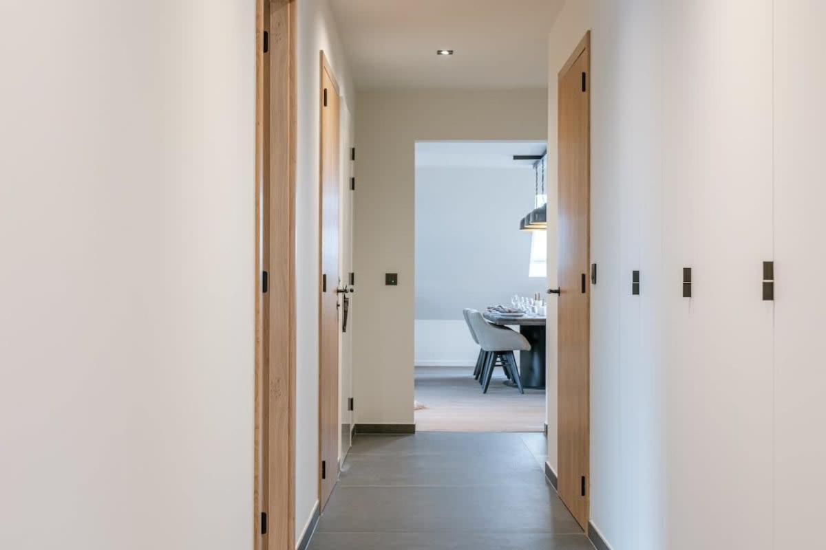 Huswell - Luxurious Apartment With Parking Beernem ภายนอก รูปภาพ