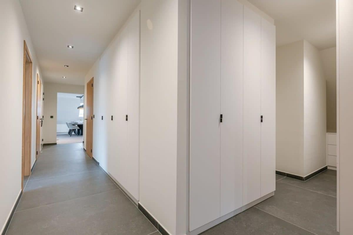 Huswell - Luxurious Apartment With Parking Beernem ภายนอก รูปภาพ
