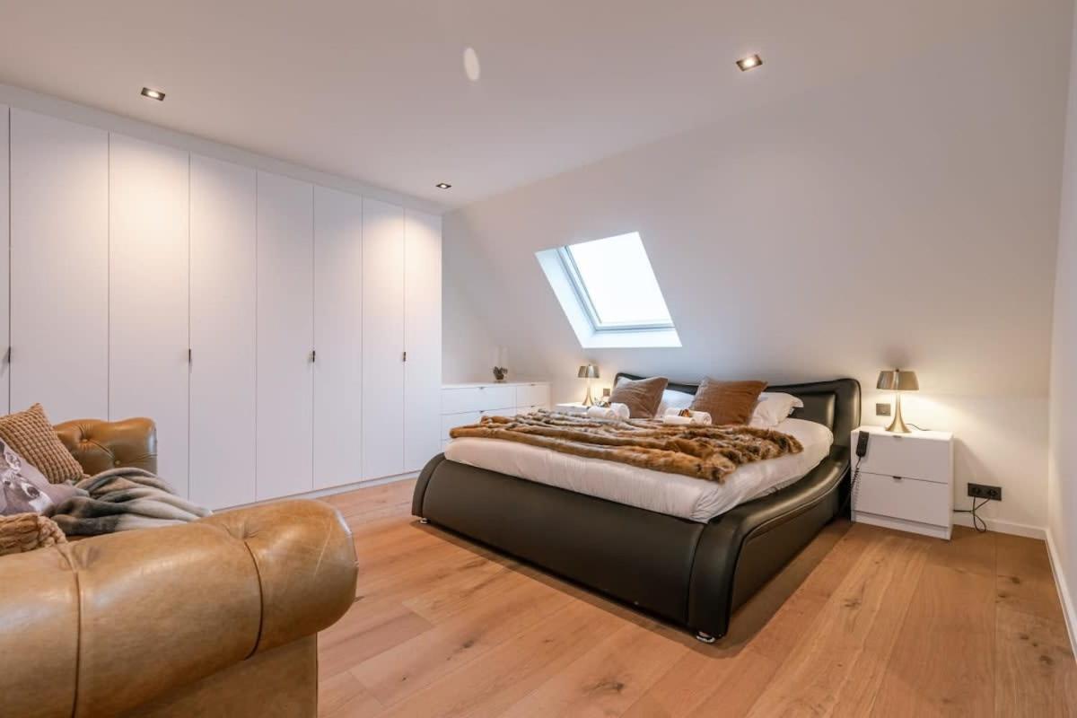 Huswell - Luxurious Apartment With Parking Beernem ภายนอก รูปภาพ